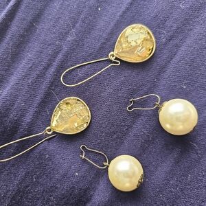 Elegant Gold and Pearl Drop Earrings